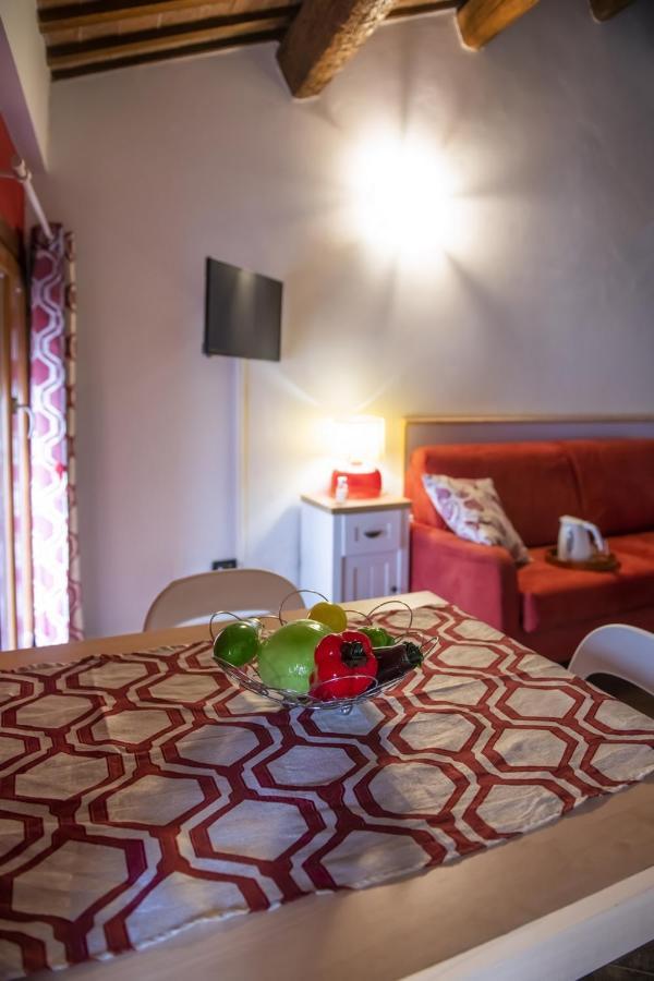 L'Ippogrifo Apartment แฟร์รารา ภายนอก รูปภาพ