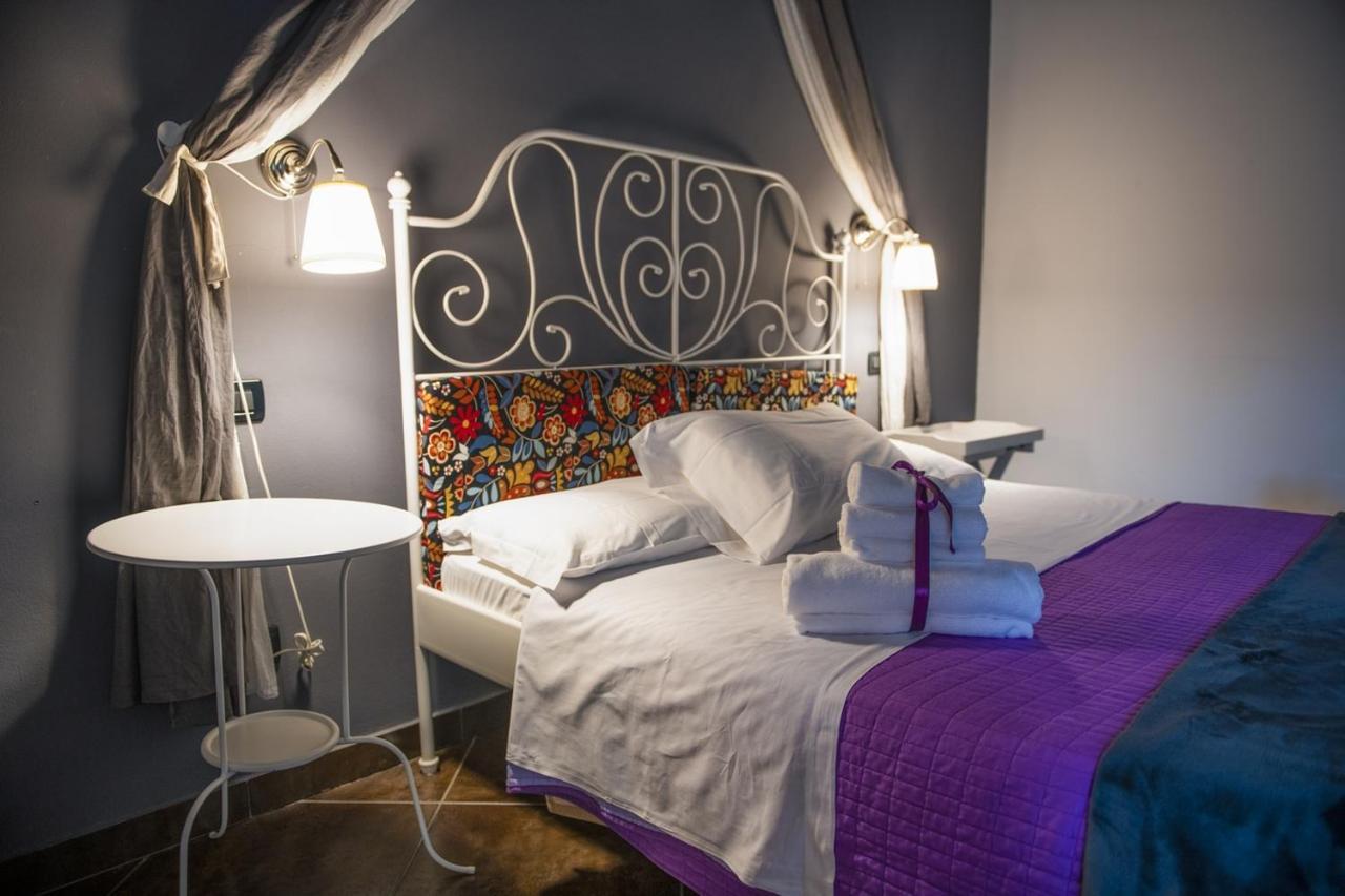L'Ippogrifo Apartment แฟร์รารา ภายนอก รูปภาพ