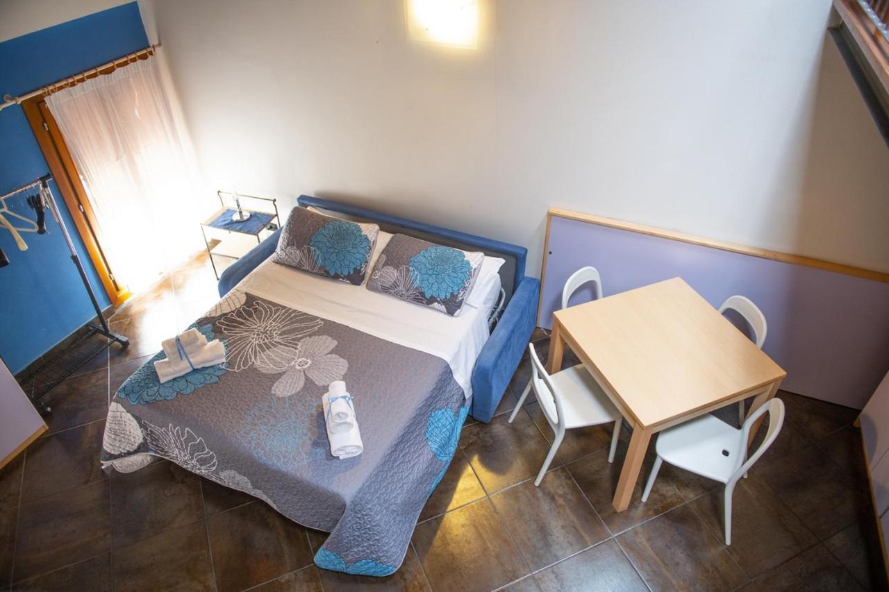 L'Ippogrifo Apartment แฟร์รารา ภายนอก รูปภาพ