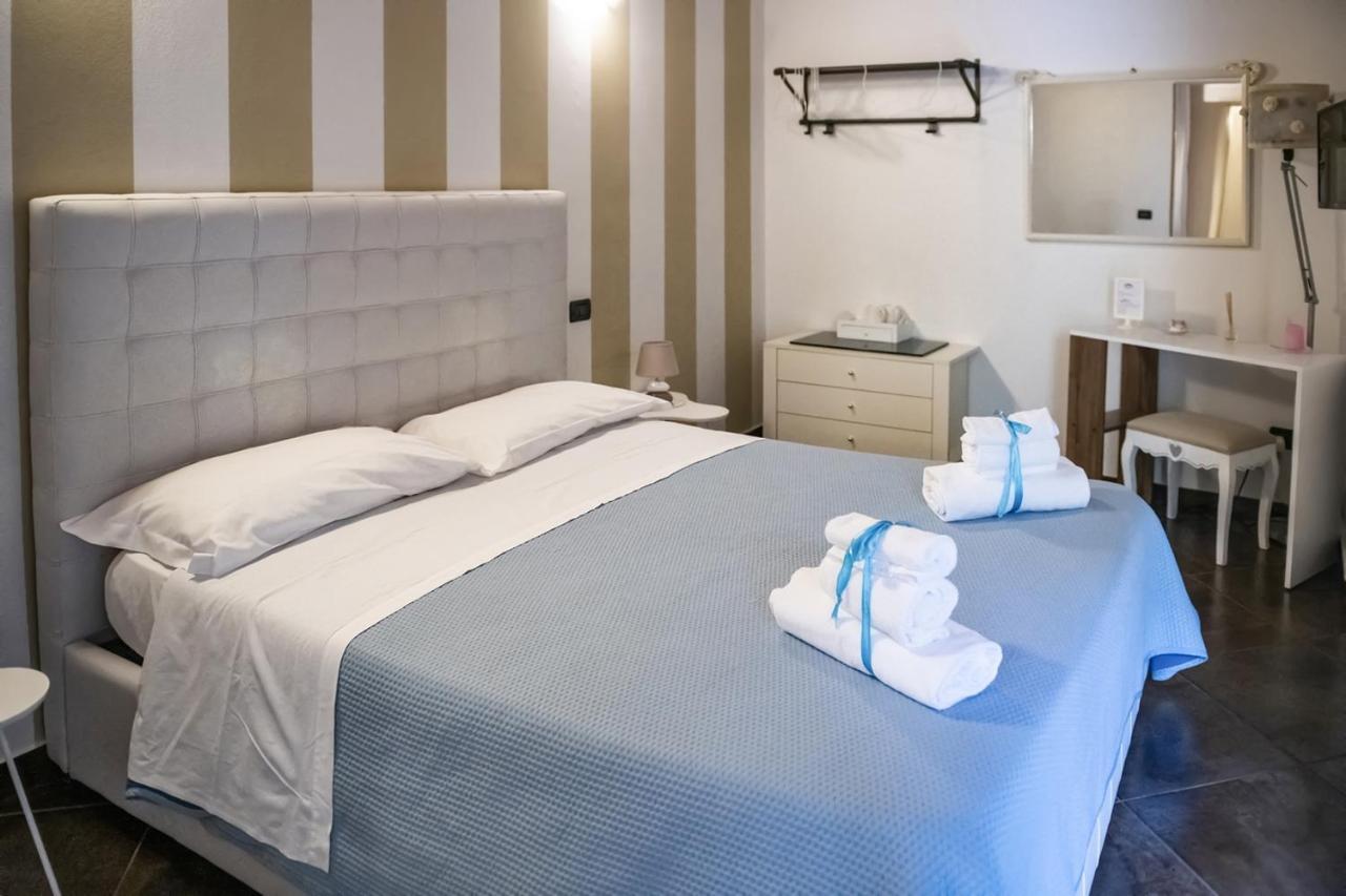 L'Ippogrifo Apartment แฟร์รารา ภายนอก รูปภาพ